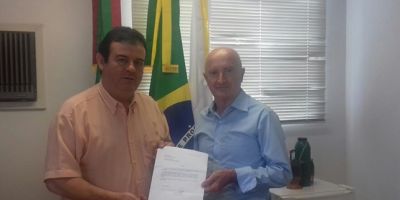 Presidente da Câmara de Camaquã recebe visita do diretor administrativo das Lojas Pompéia