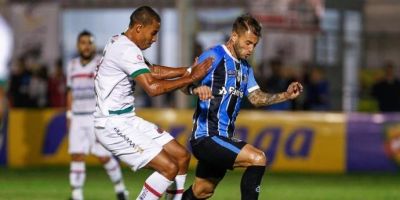 Grêmio joga mal e perde para o São Paulo em Rio Grande