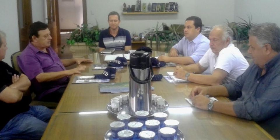AUD e Prefeitura de Camaquã se reúnem para discutir melhorias