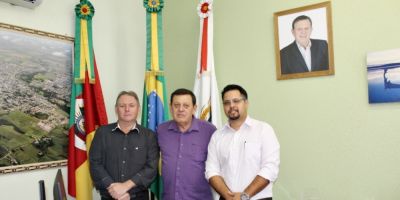 Flávio Medeiros é novo secretário de Cultura e Esportes e Carlos Eduardo Guaspari o diretor de trânsito de Camaquã