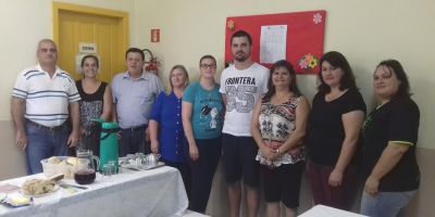 Prefeito e secretária visitam EMEF Érico Veríssimo em Camaquã