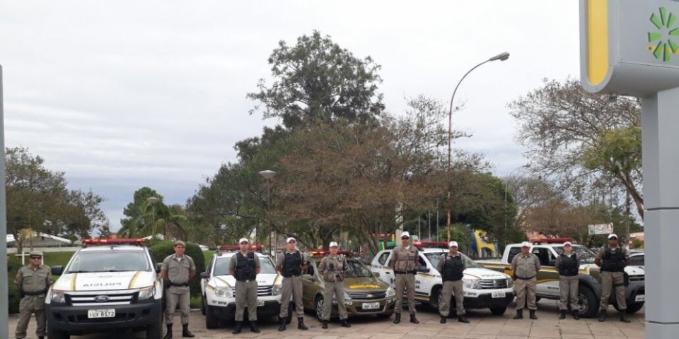 Desencadeada pelas polícias militares e bombeiros de todo o País a "Operação Avante Tiradentes"