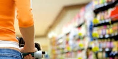 Intenção de consumo das famílias gaúchas mantém ritmo e cresce 9,5% em abril