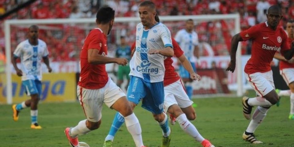 Inter e Novo Hamburgo empatam em 2 a 2 no primeiro jogo da final