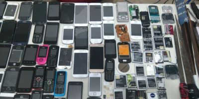 Revista no presídio de Camaquã apreende celulares, drogas, estoques e facas artesanais