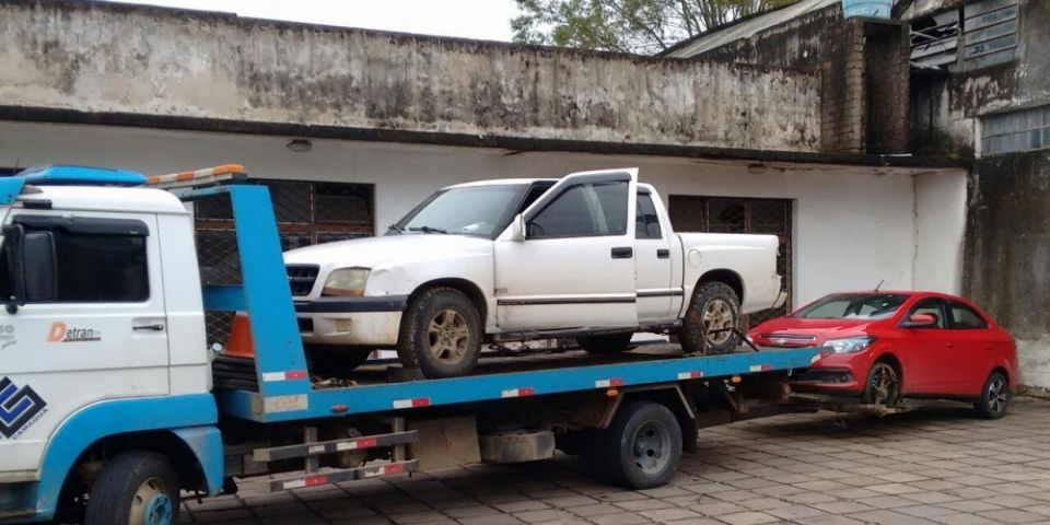 Família é mantida refém, agredida, roubada e criminosos acabam presos no interior de Dom Feliciano