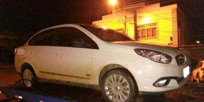 BM prende dois homens em Camaquã com carro roubado em assalto em Cerro Grande do Sul 