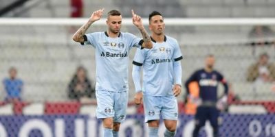 Contra a Chapecoense, Grêmio aposta em Luan e Barrios para se manter na briga pela liderança