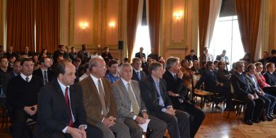 Camaquã - convênio assinado pelo município garante pavimentação de todo Distrito Industrial