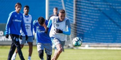 Grêmio recebe o Bahia para reassumir a vice-liderança do Brasileirão