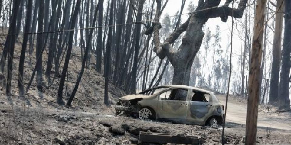 MUNDO: incêndio florestal deixa ao menos 62 mortos em Portugal