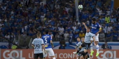 Grêmio empata com o Cruzeiro e deixa escapar chance de liderar o Brasileirão