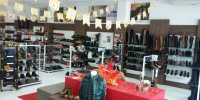 Passo a Passo Calçados e Sport Line com Arraial de ofertas até dia 23 de junho