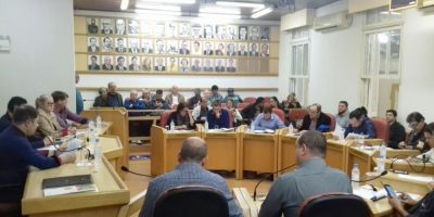 Por 8 votos a 6 Câmara de Camaquã reprova projeto de Fundo Especial para construção de novo prédio