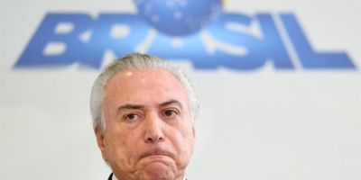 Denúncia de corrupção passiva contra o presidente Michel Temer chega na Câmara