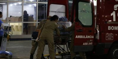 É grave o estado de saúde do bebê baleado na barriga da mãe, no Rio