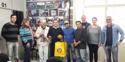 Secretário da Agricultura de Camaquã recebe líderes de tribos indígenas