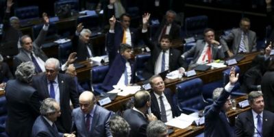 Senado conclui aprovação e reforma trabalhista vai para sanção de Temer