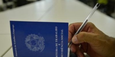 Lei que reforma a CLT é publicada no Diário Oficial da União