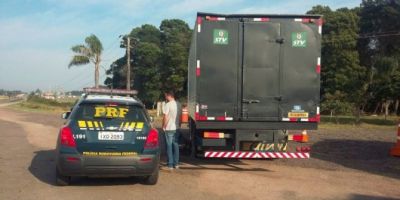 Caminhoneiro é preso por embriaguez ao volante na manhã desta segunda em Camaquã