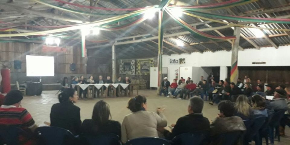 Realizada reunião preparatória para o Desfile de Cavalarianos 2017 em São Lourenço do Sul