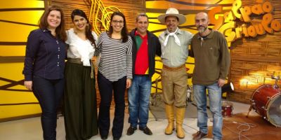 Equipe da Secretaria de Cultura de Camaquã participa da gravação do Galpão Crioulo, da RBS TV