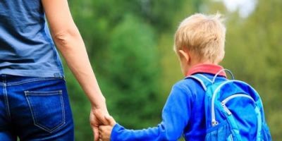 Volta às aulas: cuidado com o peso das mochilas das crianças