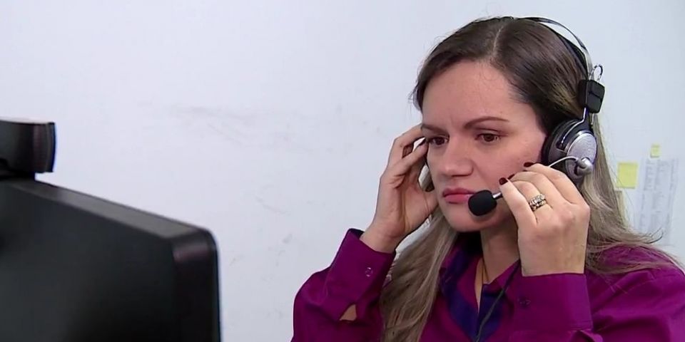 Sem acessibilidade na Câmara, vereadora cadeirante participa de sessões por videoconferência em Guaíba