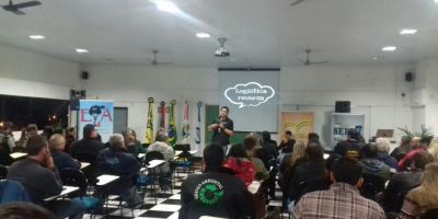 Realizado 1º Encontro Municipal de Responsabilidade Compartilhada e Logística Reversa em Camaquã 