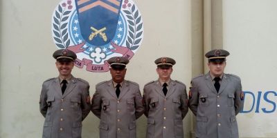 Policiais militares do 30º BPM se formam no curso de sargentos em Santa Maria nesta sexta