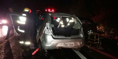 Acidente resulta em três mortes no domingo de Dia dos Pais, na BR-116 em Camaquã