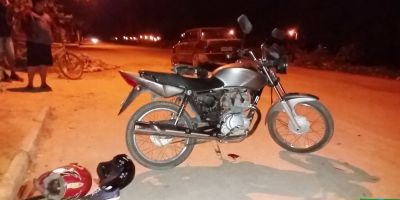 Acidente entre carro e moto deixa mulher ferida na Marcírio Dias Longaray em Camaquã