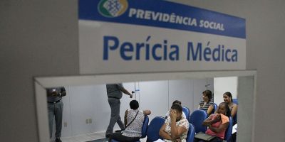 Quem recebe auxílio-doença tem até hoje para agendar nova perícia