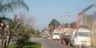 CEEE realiza troca de transformadores e postes neste domingo em Camaquã