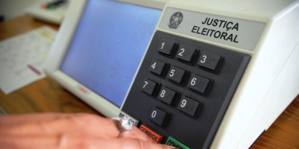 SC e SP: três municípios brasileiros elegeram prefeitos no domingo