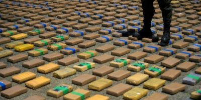 MUNDO: maior grupo de narcotraficantes da Colômbia quer se render às autoridades