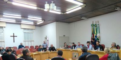 Realizada audiência pública para tratar sobre as constantes falta d'água em Camaquã  
