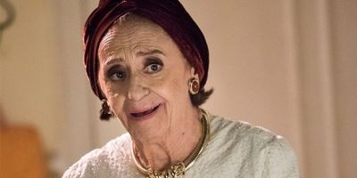 Ao completar 90 anos, Laura Cardoso não pensa em aposentadoria: “Trabalho é vida”