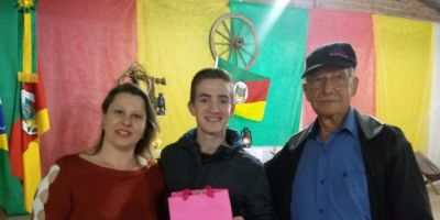 FOTOS: Rádio São José do patrocínio realiza jantar de confraternização em Amaral Ferrador