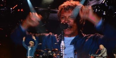 Em noite histórica, Bon Jovi conquista público ao revisitar carreira em Porto Alegre