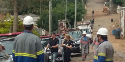 PC e CEEE fazem operação de combate ao furto de energia no bairro Bom Sucesso em Camaquã