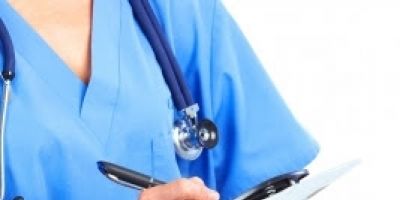 Produtos como algodão e luva cirúrgica sofrem com a alta carga tributária