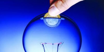 Conta de luz terá taxa extra de R$ 5 para cada 100 quilowatts-hora consumidos