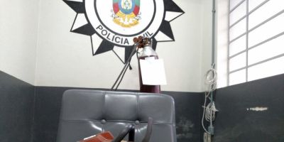 Polícia Civil apreende motosserra furtada exposta à venda em loja em Camaquã 