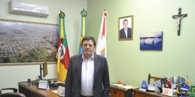 Prefeito de Camaquã adota providências sobre os subsídios do prefeito, vice e secretários