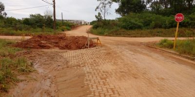 Morador do bairro Ouro Verde relata buraco aberto na Ivan Alcides Dias com Boaventura Soares