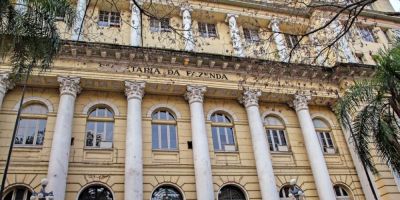 Novo depósito quita salário para quem ganha líquido até R$ 6,5 mi