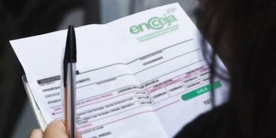 Mais de 1,5 milhão de pessoas farão o Encceja neste domingo em todo o país