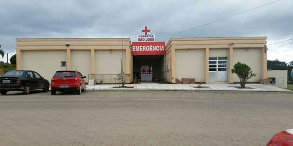 Hospital São José de Amaral Ferrador está em greve por falta de repasses de verba da Prefeitura