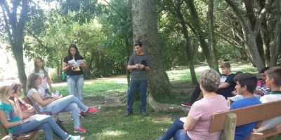 Escola Municipal Sylvio Luiz, da Vila Aurora, realiza estudo de campo